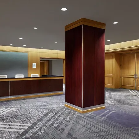 Crystal Gateway Marriott-3
